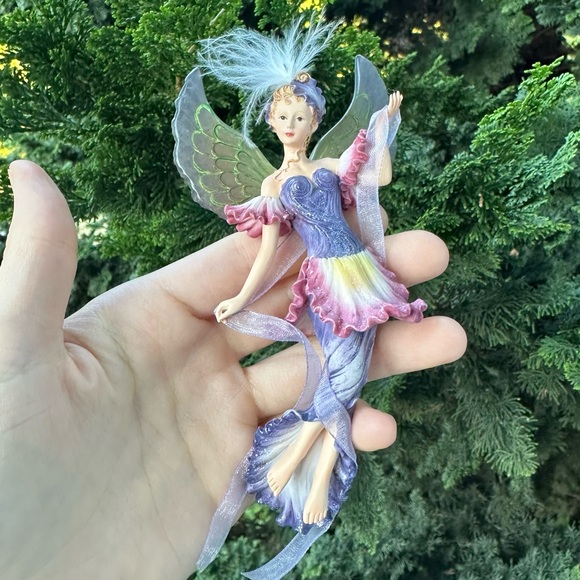 "The Iris Beckons" Ashton Drake On Wings of Light Ornament Collection Fairy - Picture 1 of 4